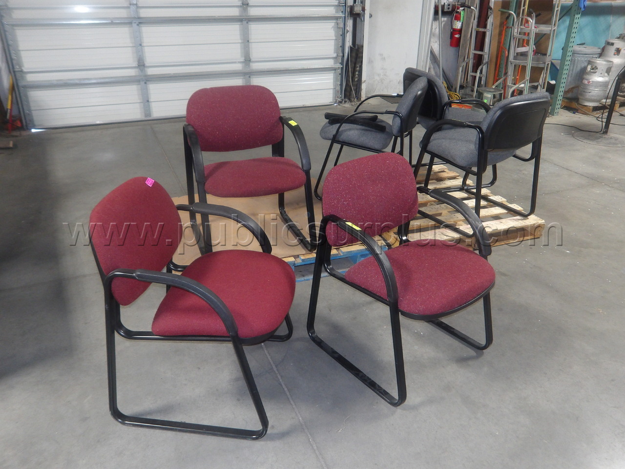 Guest Chairs 1 — photo 1