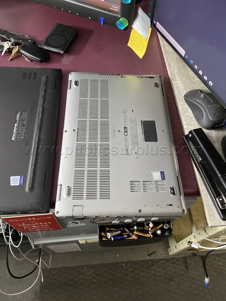 (7) Laptops - Z1-33 - RC — photo 1