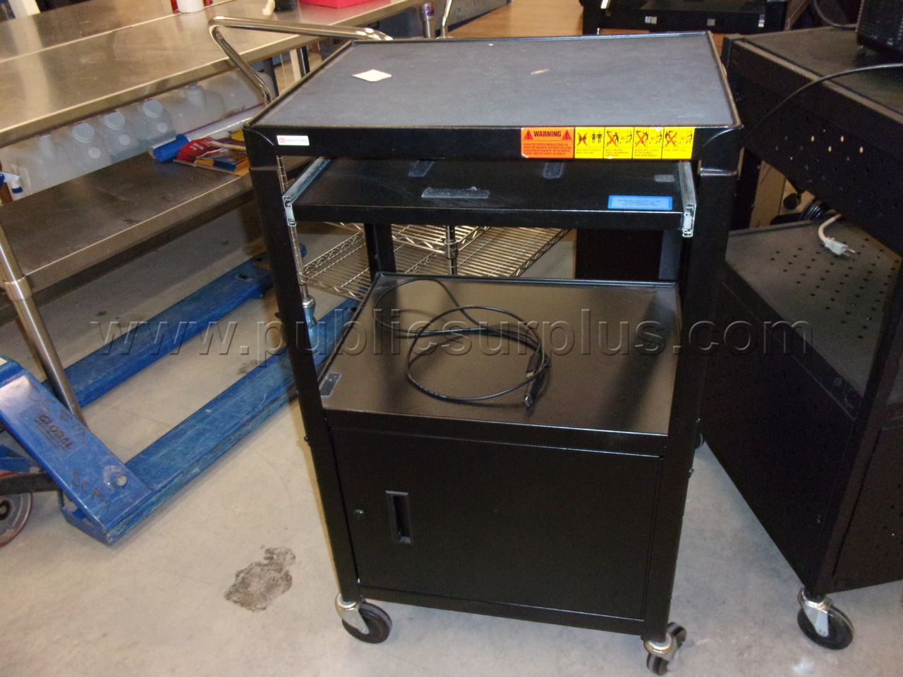 Audio Visual Cart — photo 1