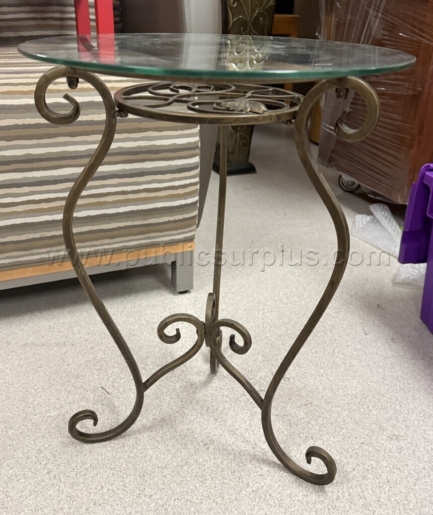 Auction#294- Glass end table — photo 1