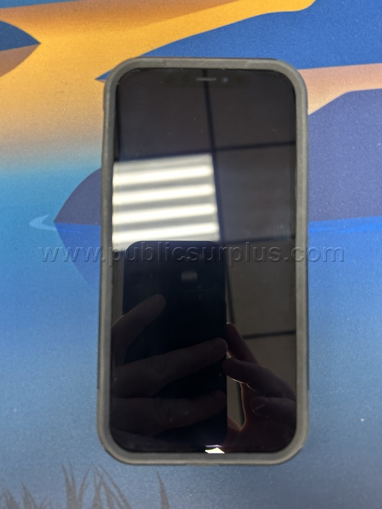 iPhone 12 — photo 1