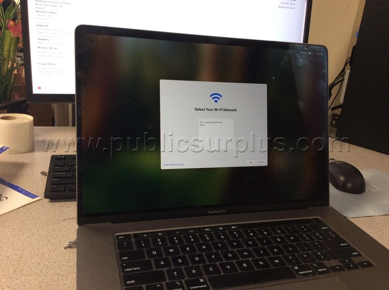 APPLE MACBOOK - SOLD AS IS - 566 — photo 1