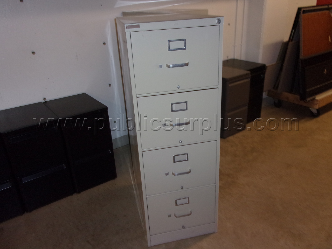 4 Drawer File Cabinet — photo 1
