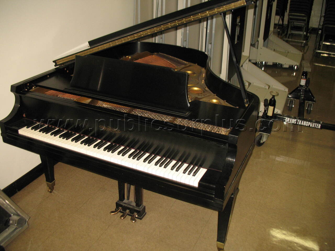 Lot of 1 - 1982 Chickering 5'6" Grand Piano — photo 1