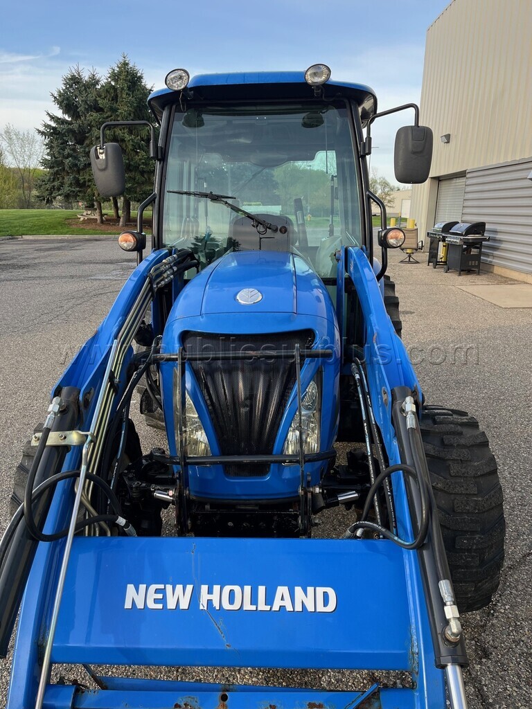 S2281-2020 New Holland Boomer 50 Tractor — photo 1