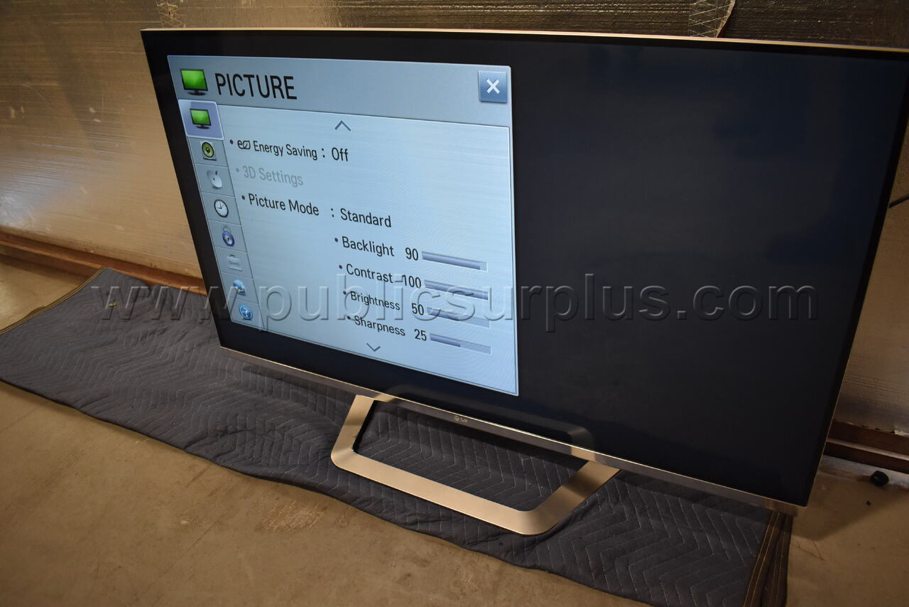 LG 55'' LED TV 55LM6700 — photo 1