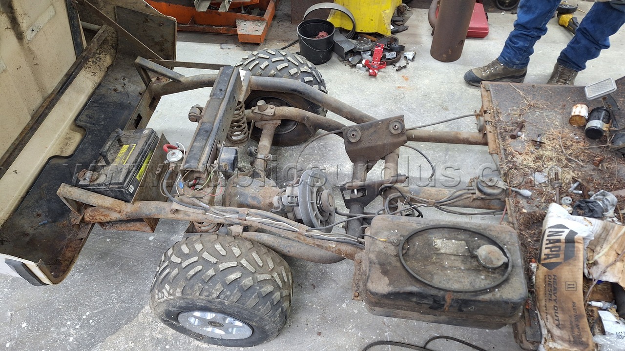 Golf Cart — photo 1