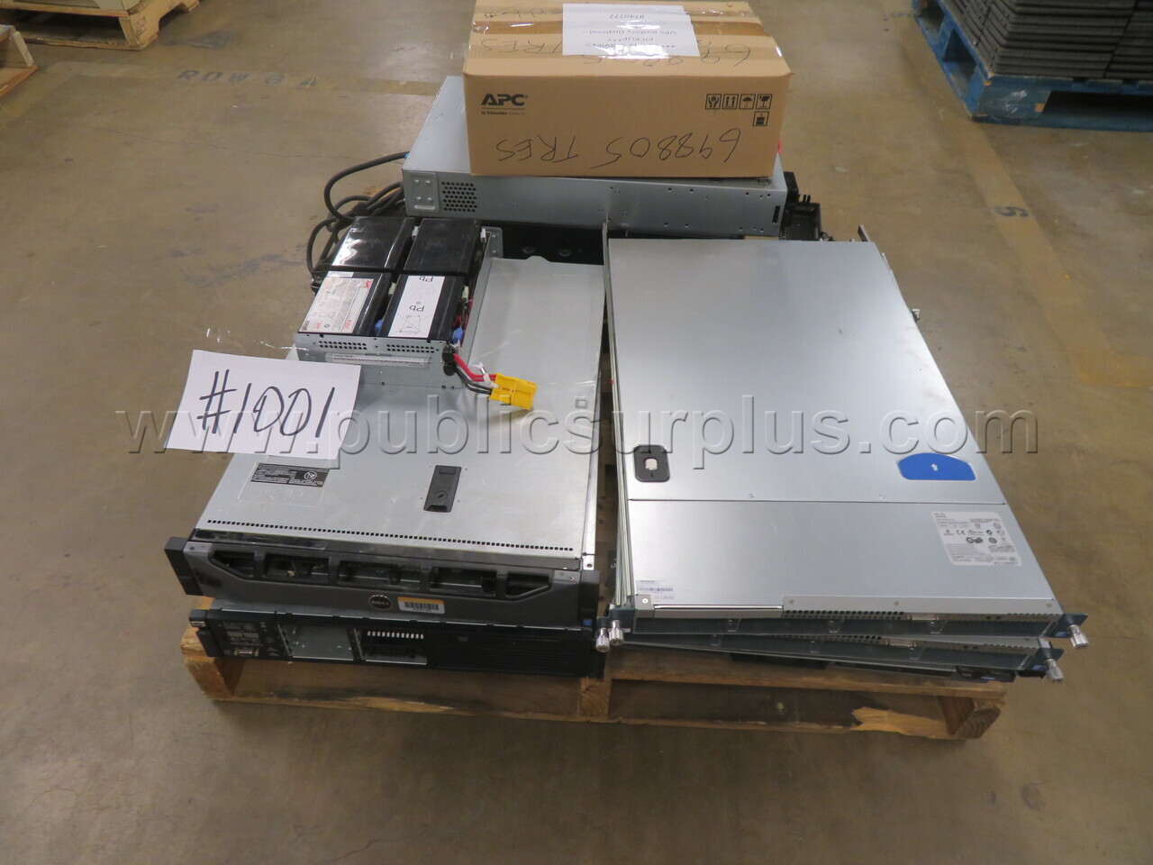 Servers and APCs — photo 1