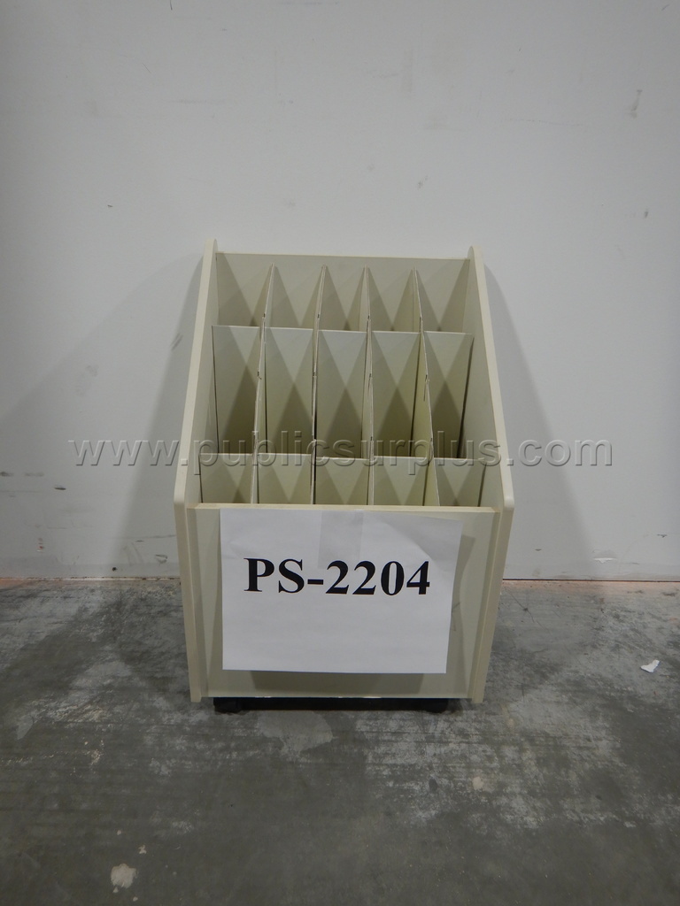 Rolling Organizer w/ Dividers — photo 1