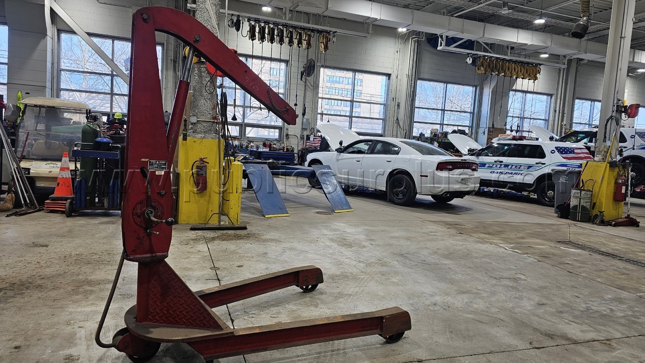 Mobile crane/lift — photo 1