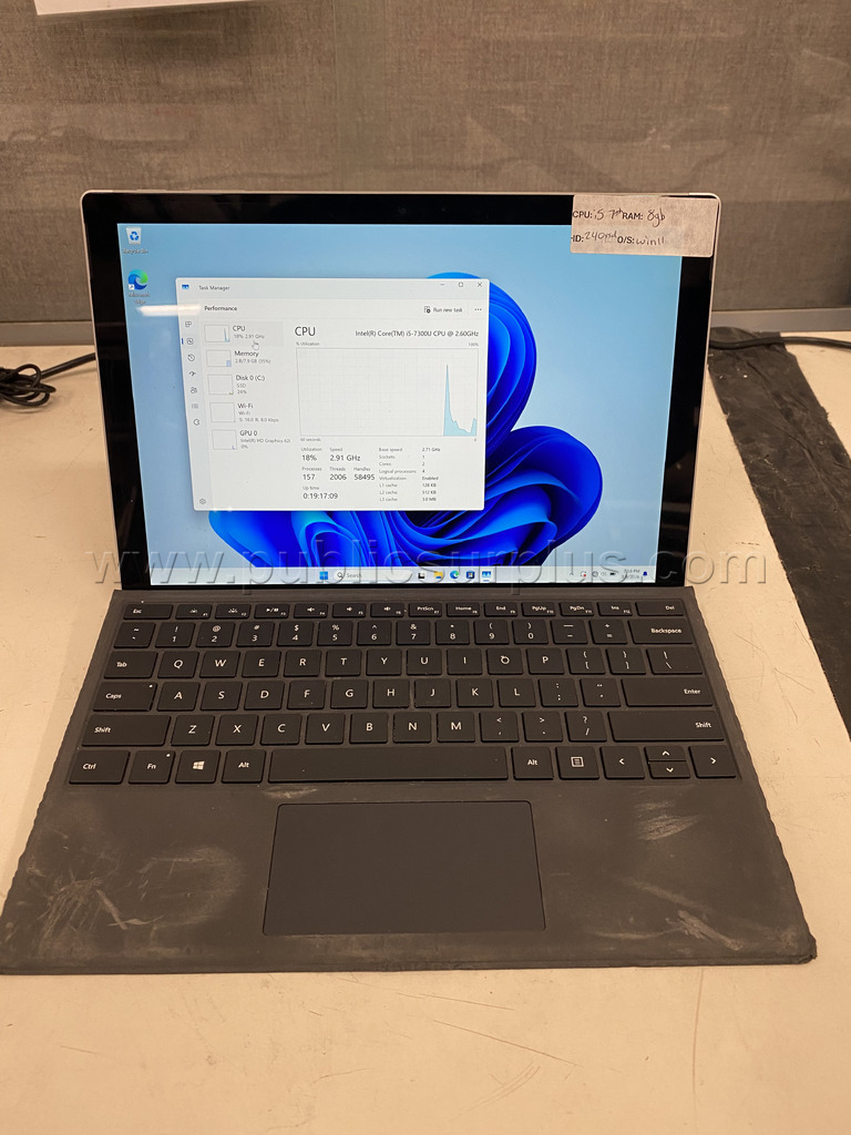 Microsoft Surface — photo 1