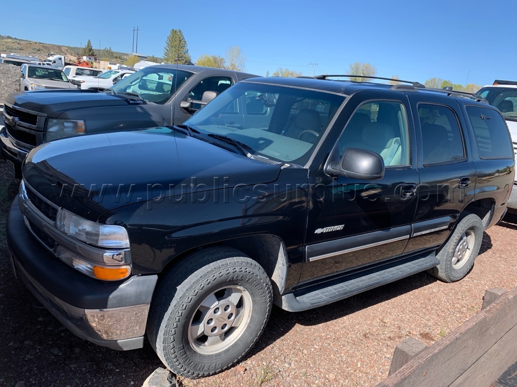 2001 Chevy Tahoe — photo 1