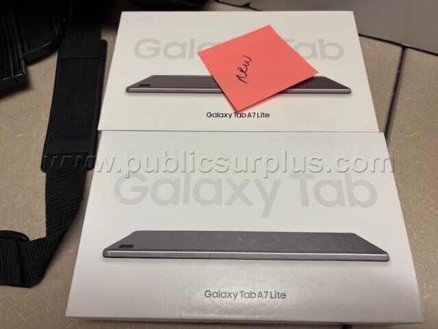 2 Galaxy Samsung Tablets A7 — photo 1