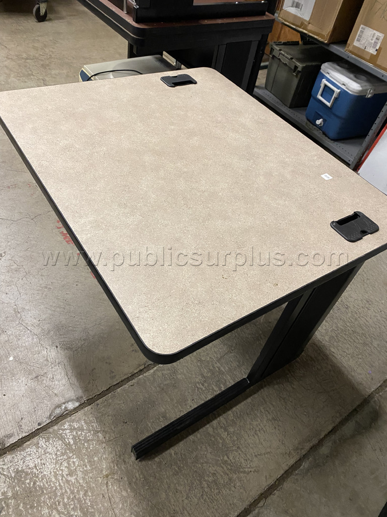 Computer Desk — photo 1