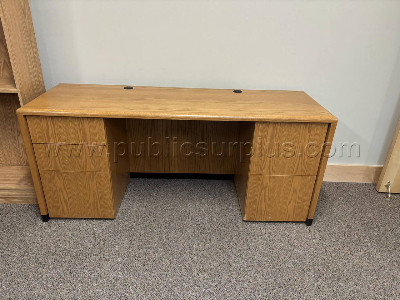 Solid Oak Desk — photo 1