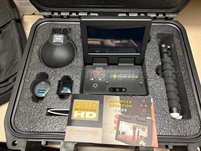 2 Cases Starwitness Field Interviewer Recorder and Accessories. — photo 1