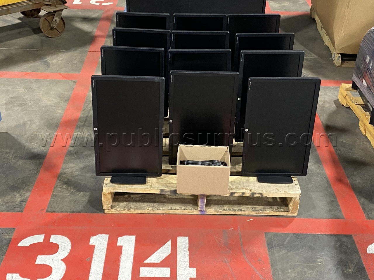 12 TESTED/WORKING MONITORS /RA — photo 1