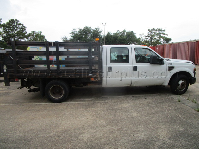 2008 Ford F-350 Super Duty Stake Bed Truck ~ P&R-37562 — photo 1