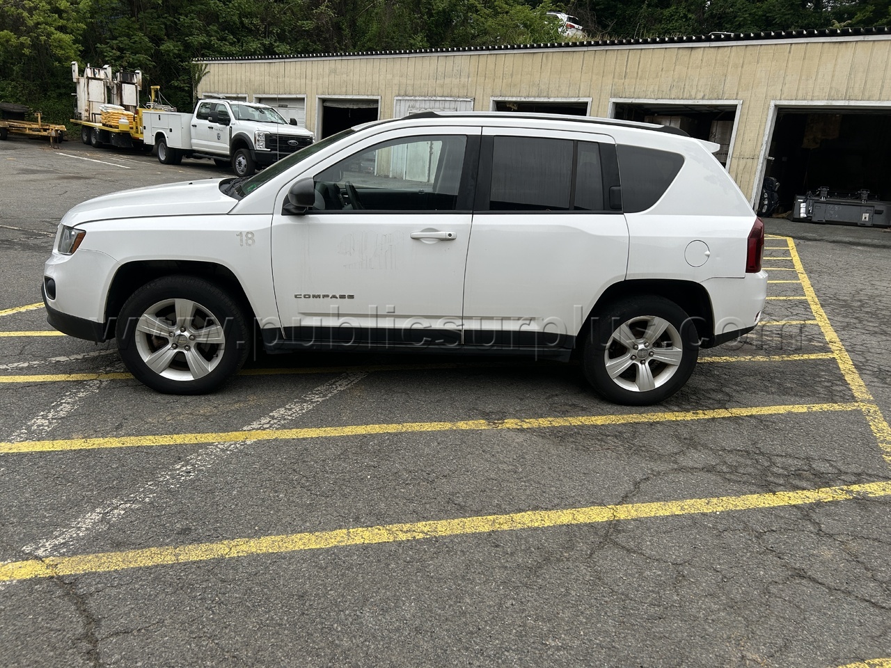 2017 Jeep Compass — photo 1