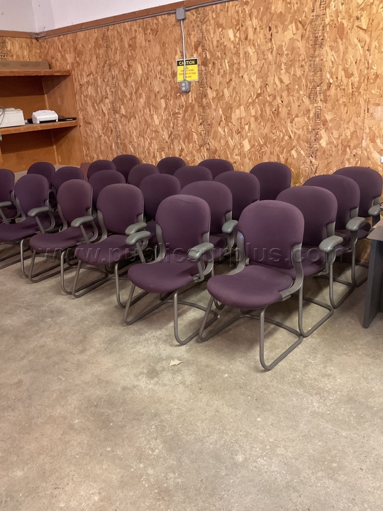 22-Chairs Lot # 4725 — photo 1