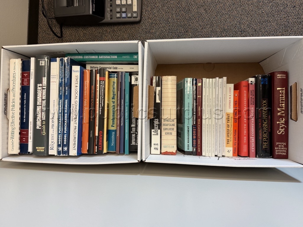 Miscellaneous Books — photo 1