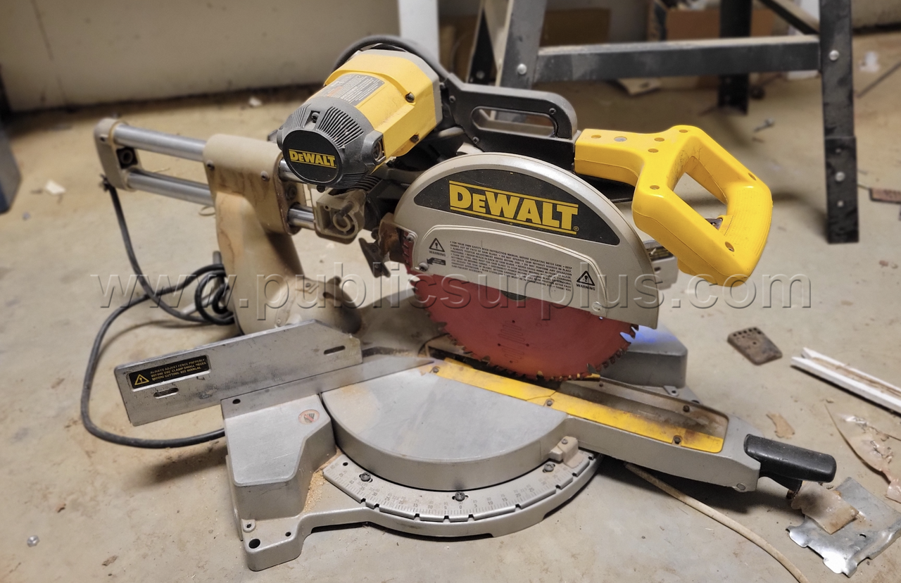 Compound Miter Saw — photo 1