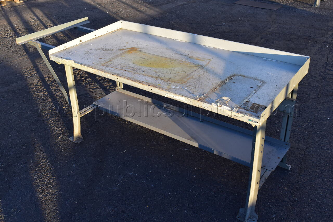 Work Bench — photo 1