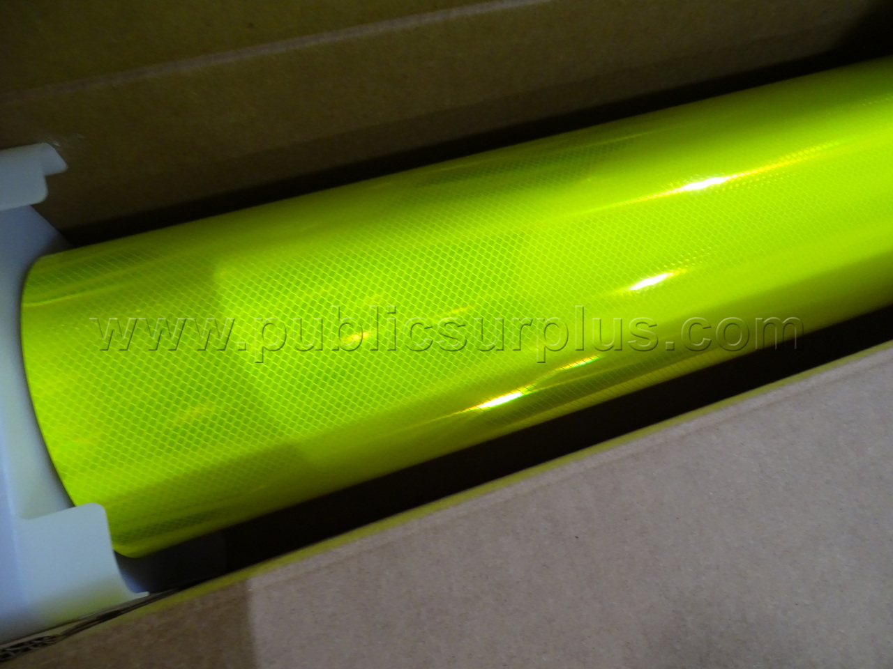 3M Decal Sheeting - Yellow/Green — photo 1