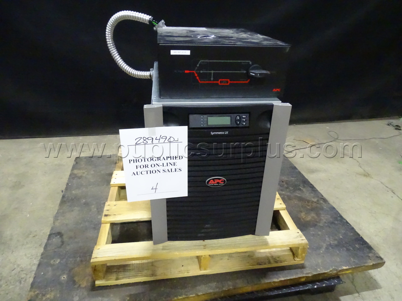 Uninterruptible Power Supply — photo 1