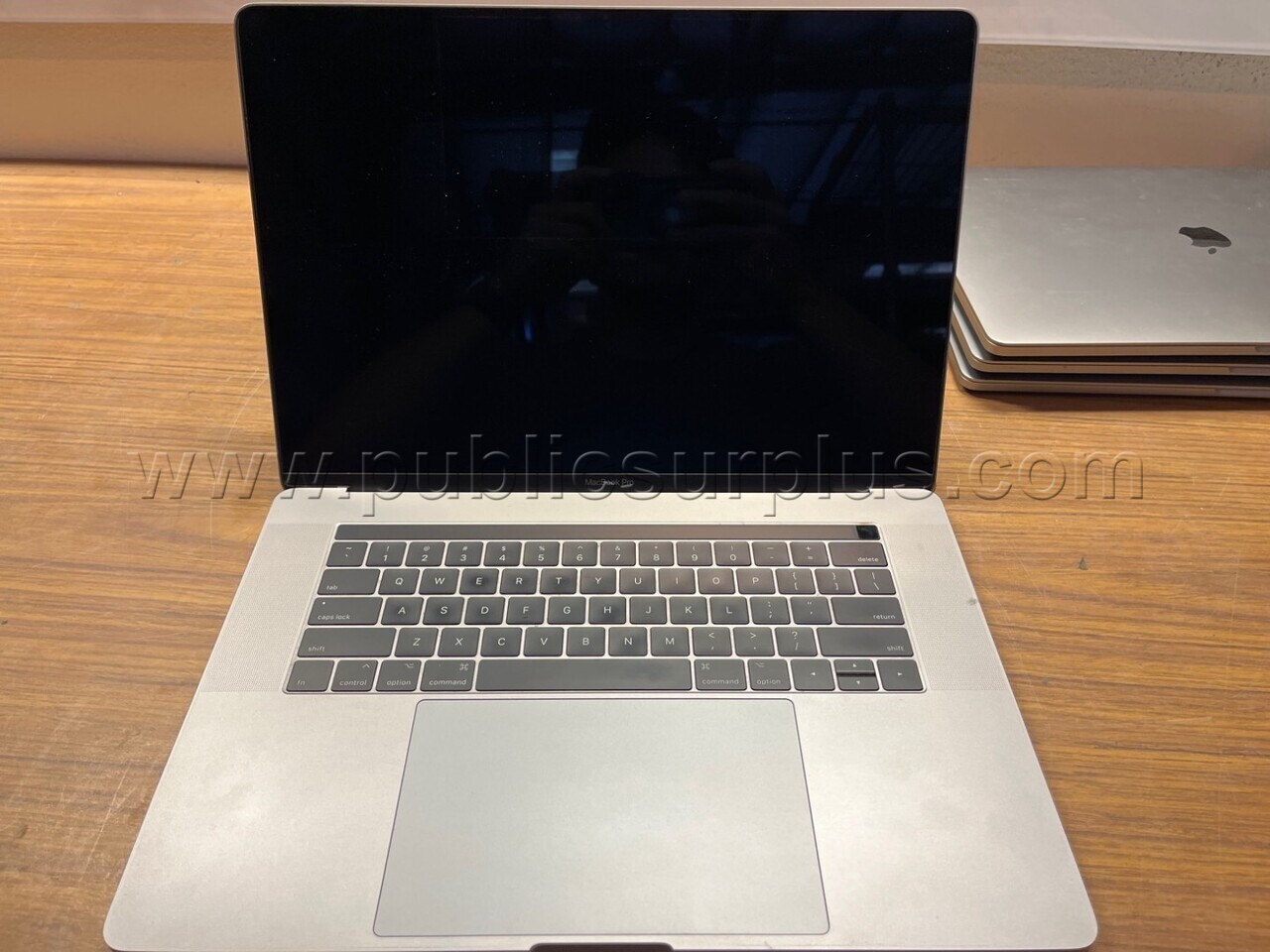 Apple Macbook Pro A1707 — photo 1