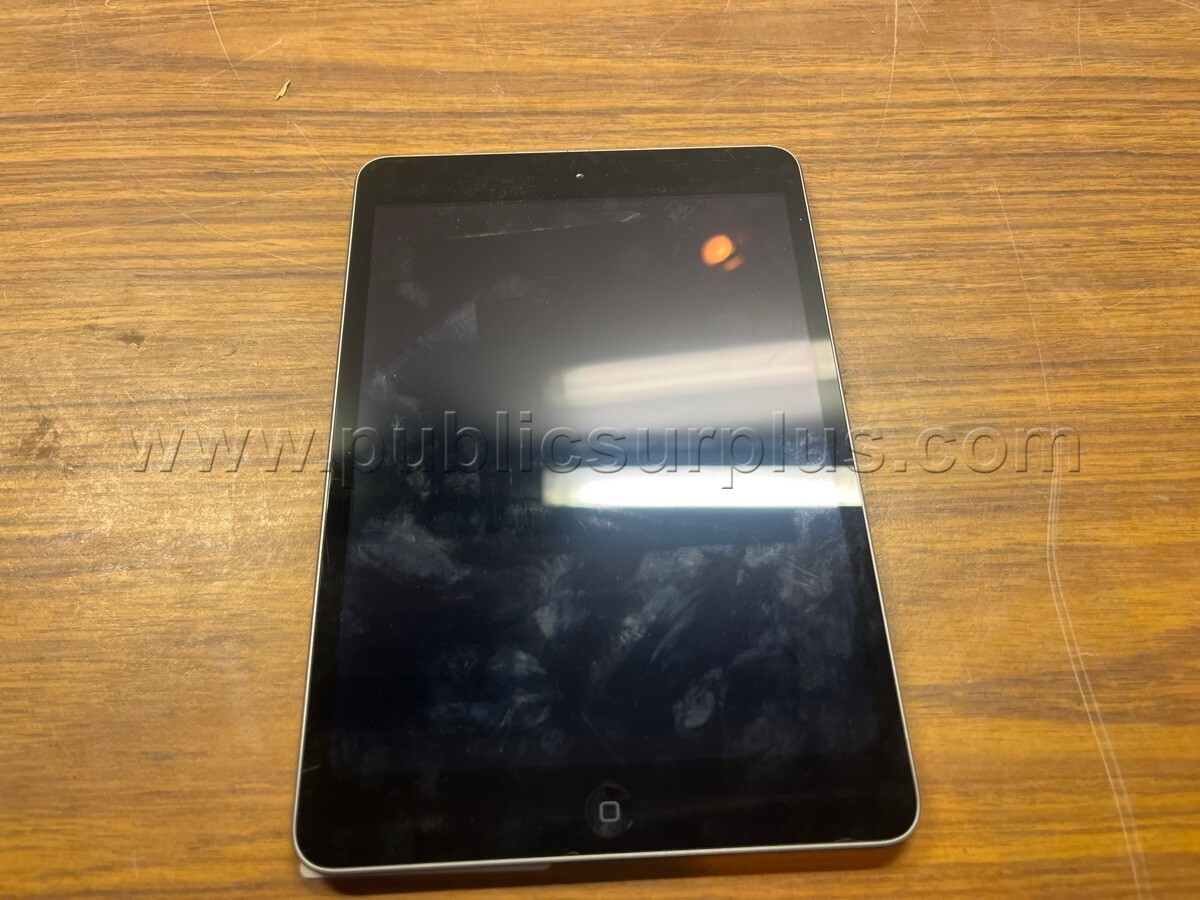 Apple iPad Mini A1489 — photo 1