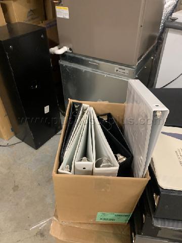 3-Ring Binders (Various sizes) — photo 1