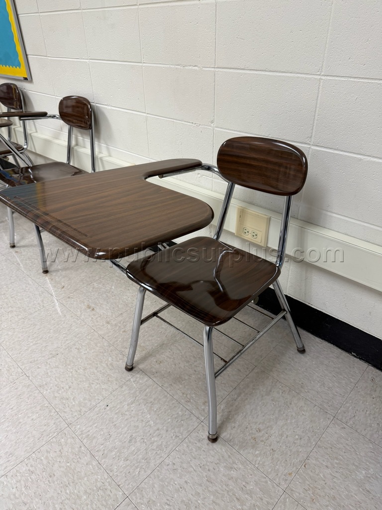 Tablet Arm Desks (75) — photo 1