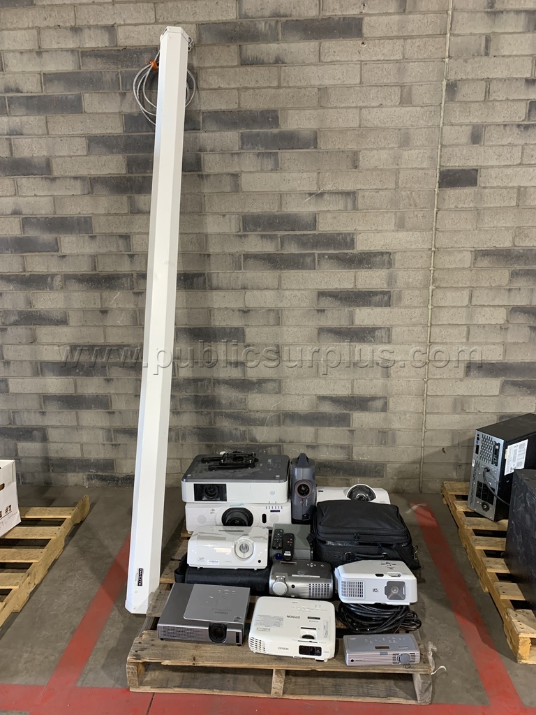 Projectors & Screen /KK — photo 1