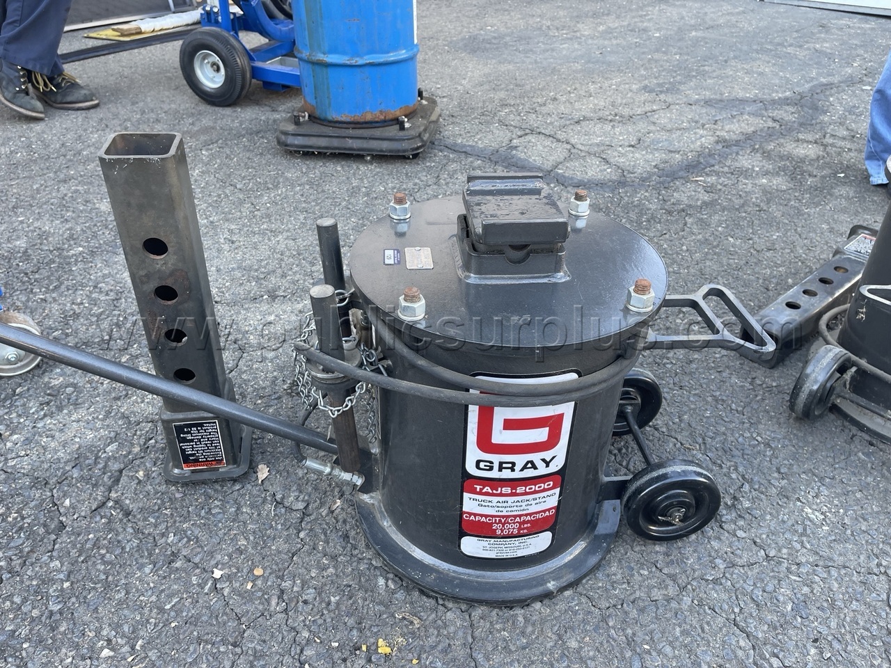 10 ton jack — photo 1