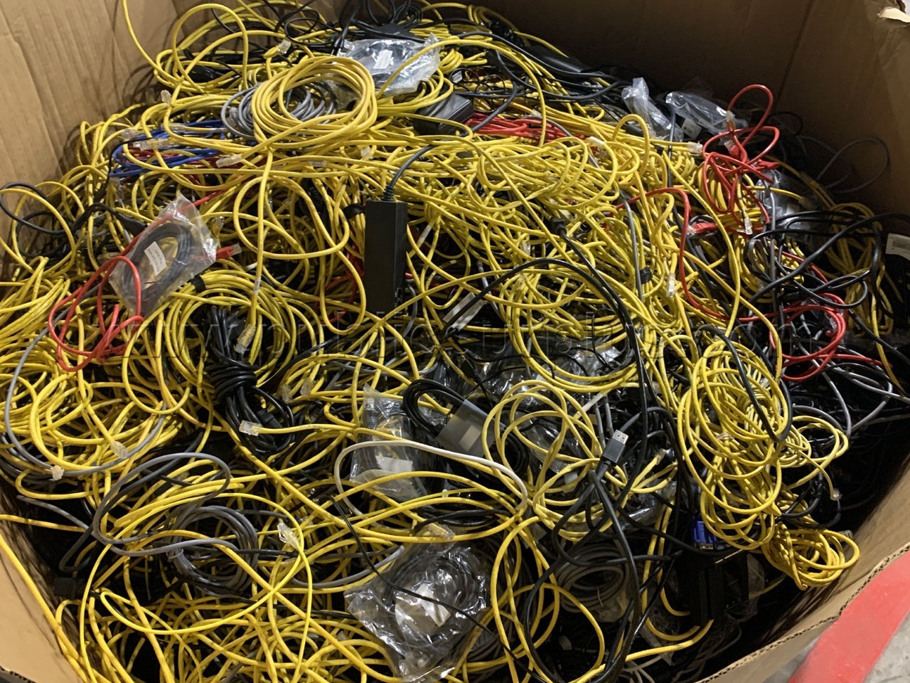 Wires, Gaylord /KK — photo 1