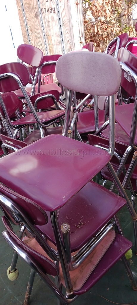 Lot of 15 student chairs — photo 1