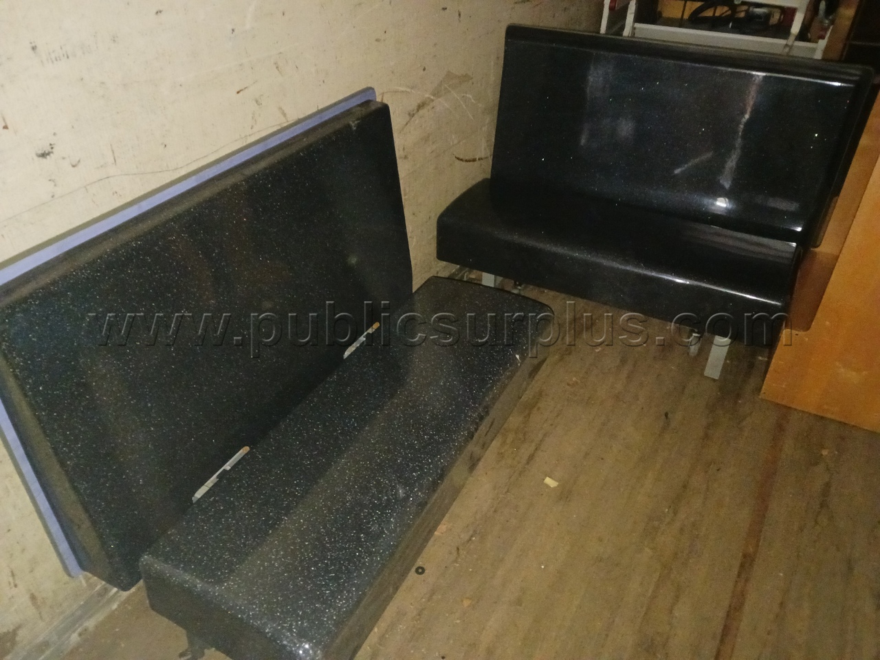 2 sets of cafeteria benches on wheels — photo 1