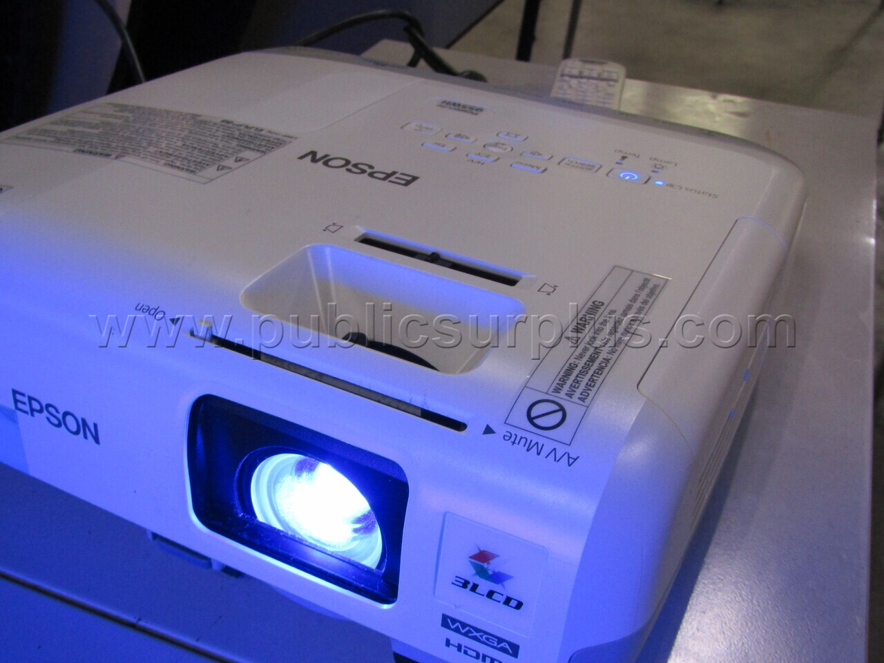 PROJECTOR #1 — photo 1
