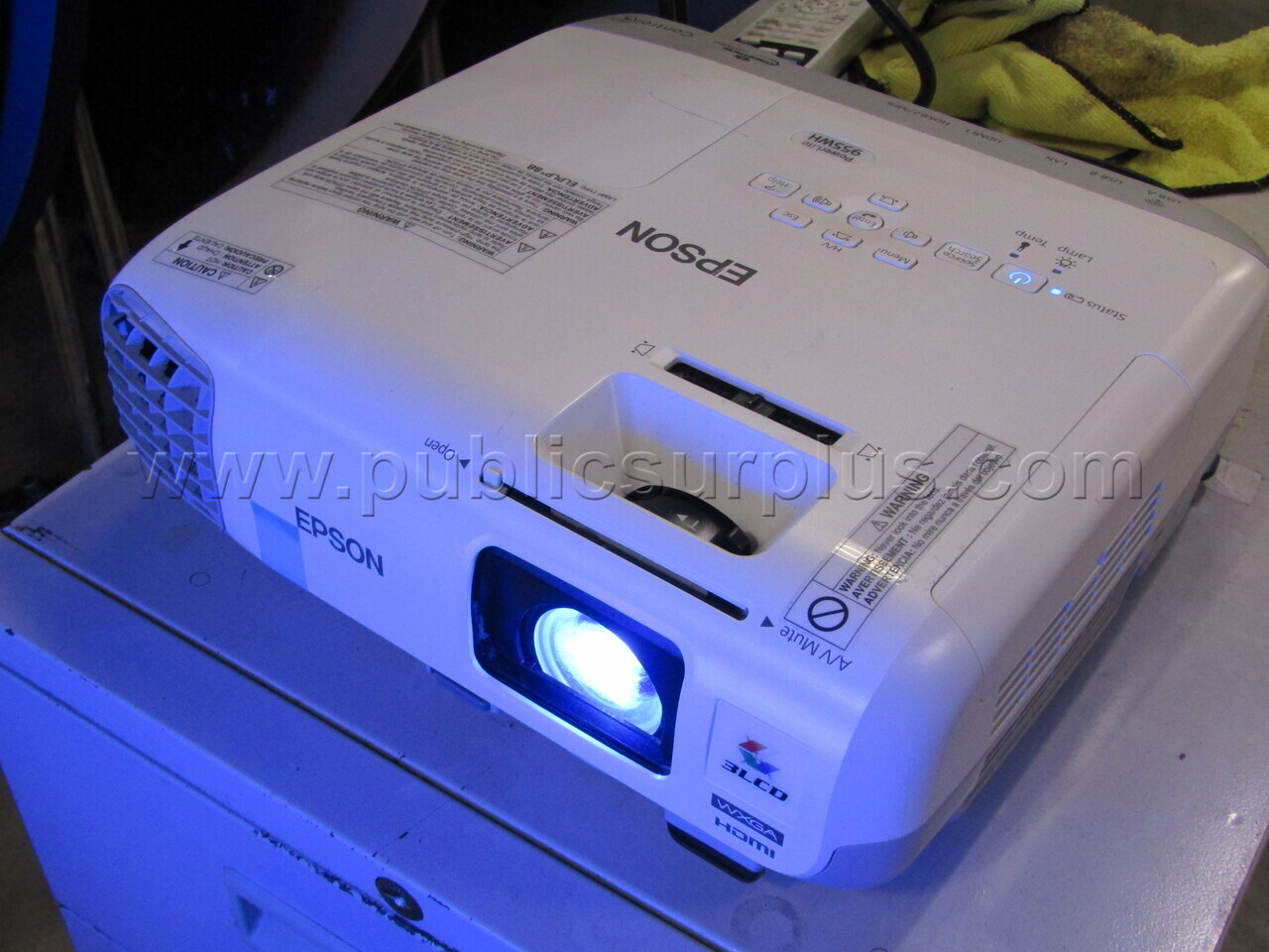 PROJECTOR #2 — photo 1