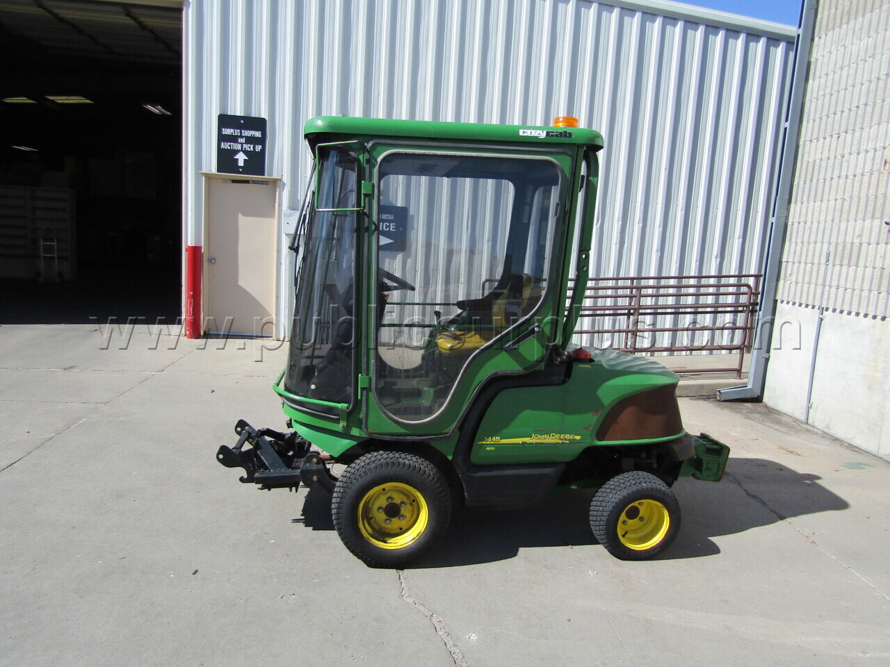 JOHN DEERE 1445 — photo 1