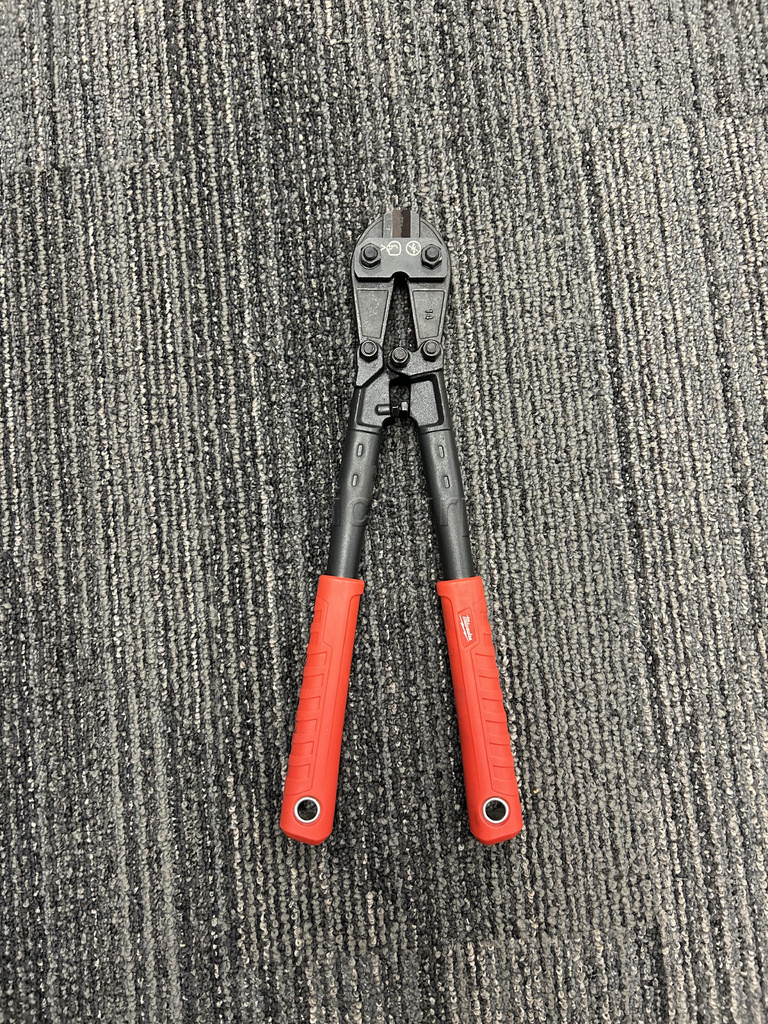 Milwaukee Bolt Cutters — photo 1