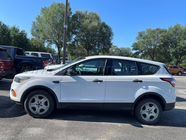 2018 Ford Escape — photo 1