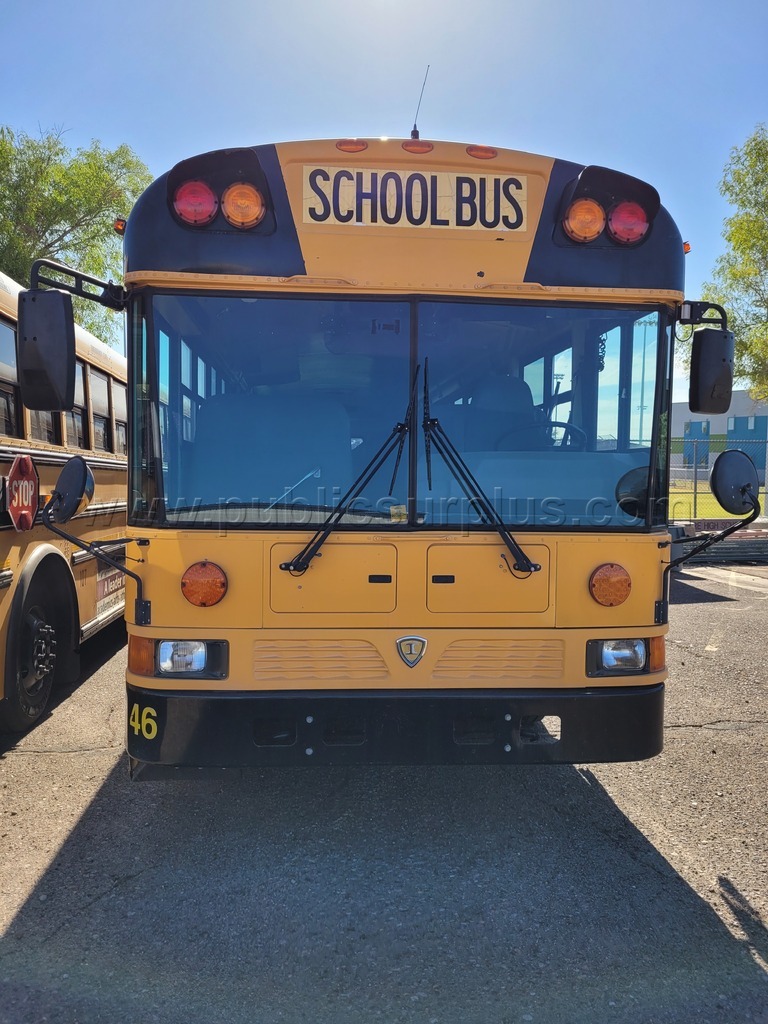 #46  2011 IC BUS RE 84-PAX — photo 1