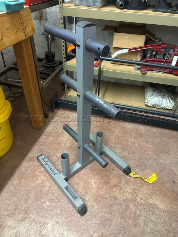 Weight rack for Olympic plates — photo 1