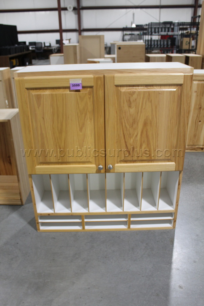 wood cabinet ~3599~ — photo 1