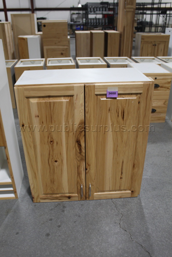 wood cabinet ~3600~ — photo 1