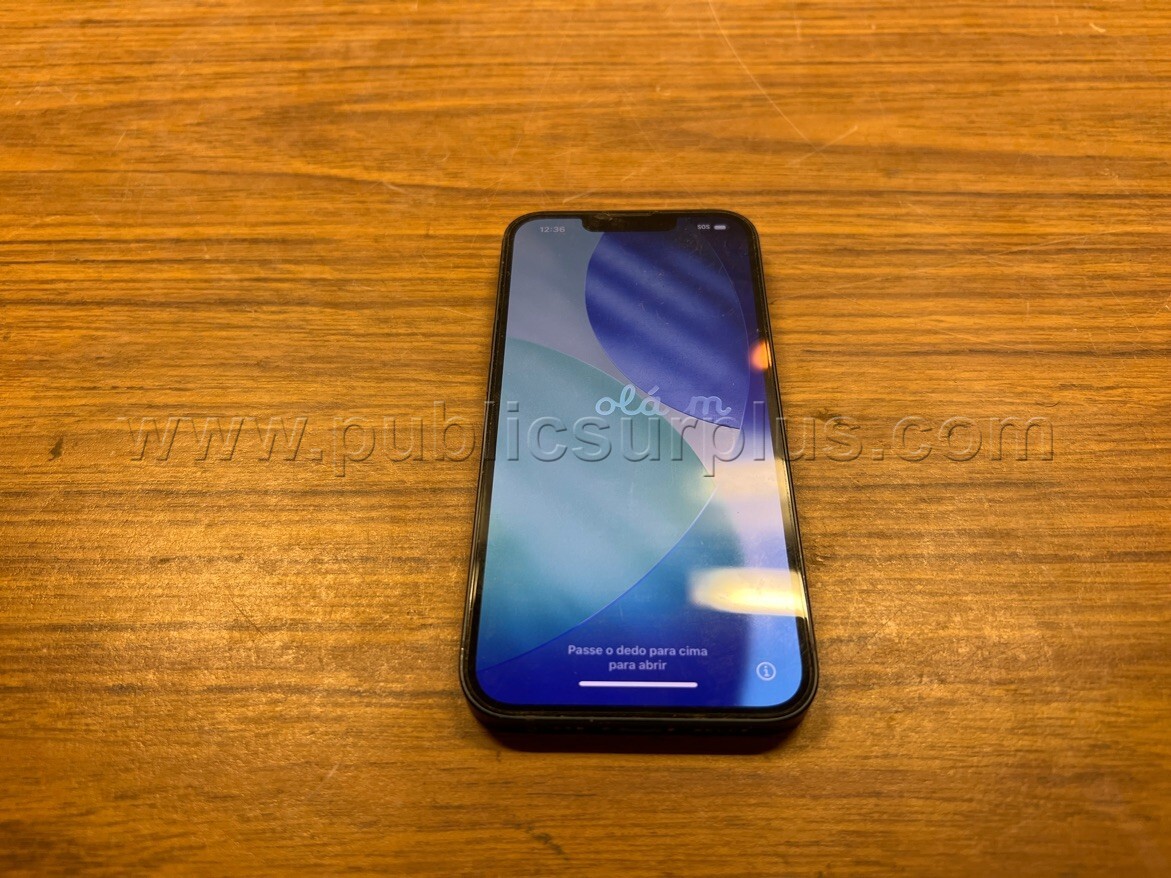 Apple iPhone — photo 1
