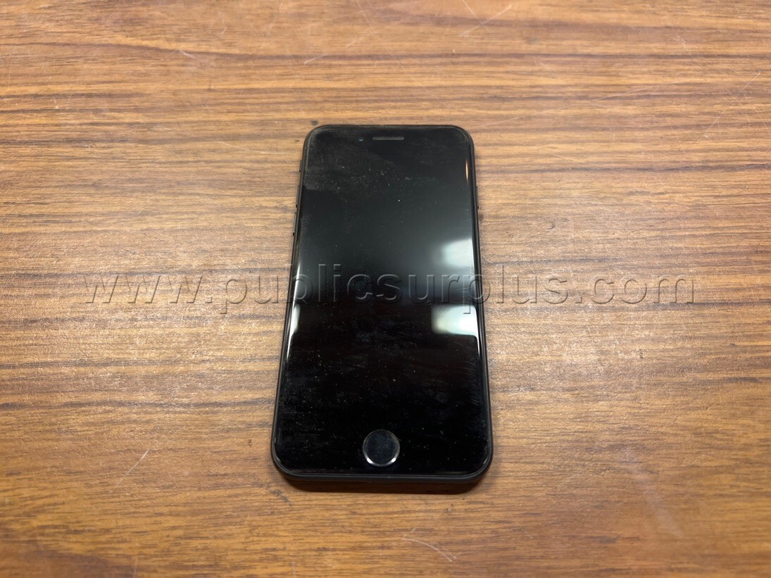 Apple iPhone — photo 1