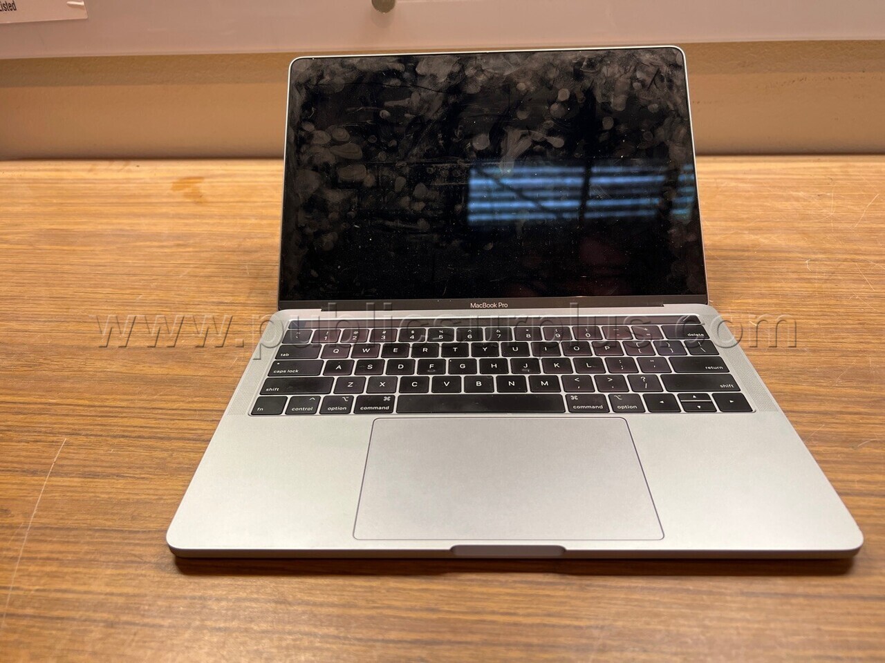 Apple Macbook Pro A1989 — photo 1